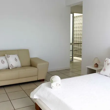 The Artist * Santa Cruz (Madeira)