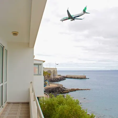 The Artist Villa Santa Cruz (Madeira)