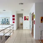 Вилла The Artist *
