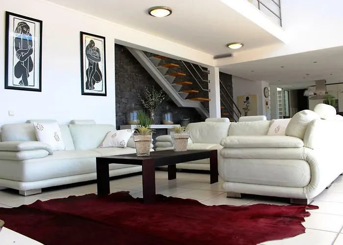 The Artist Villa *